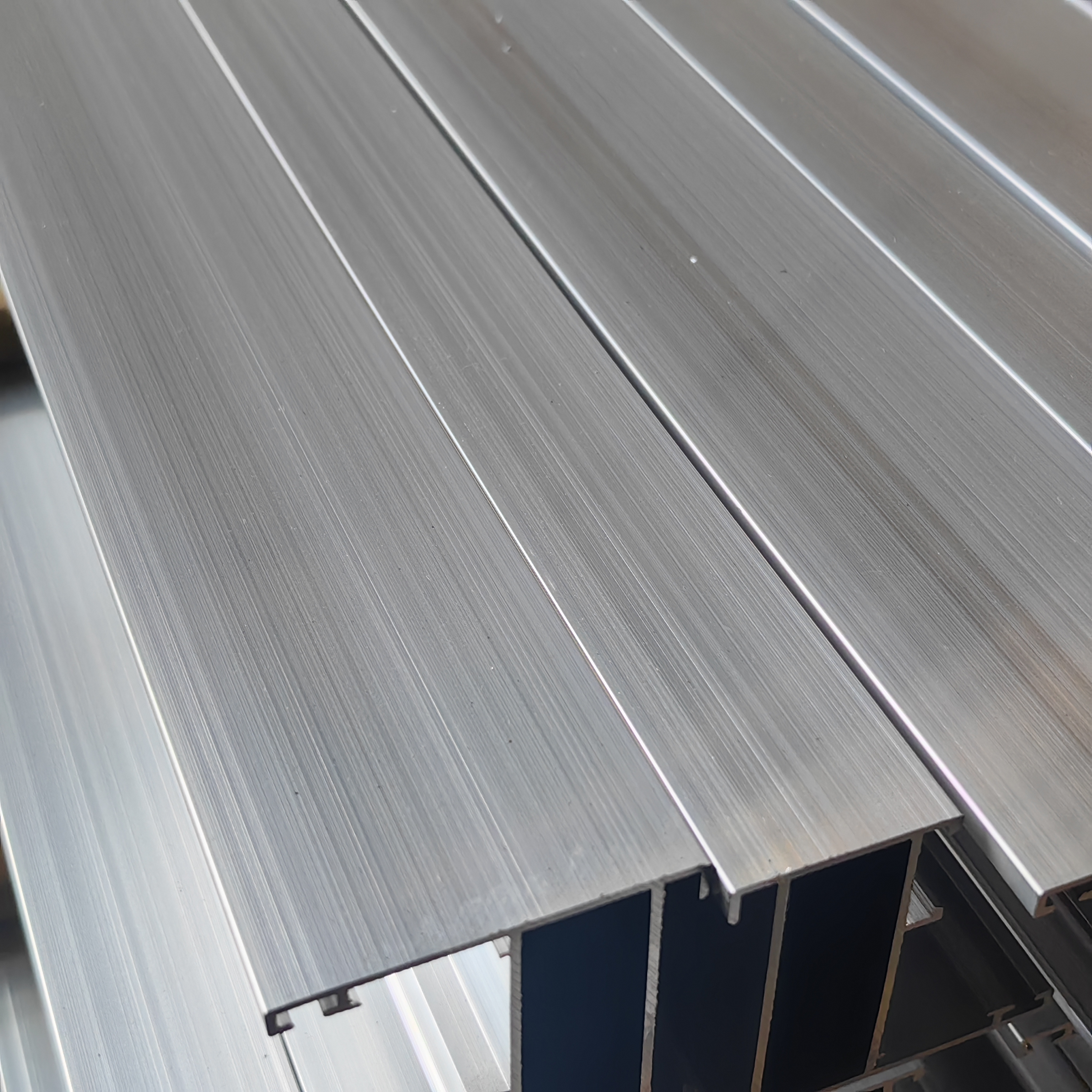 How to Identify High-Quality Aluminum Profiles?